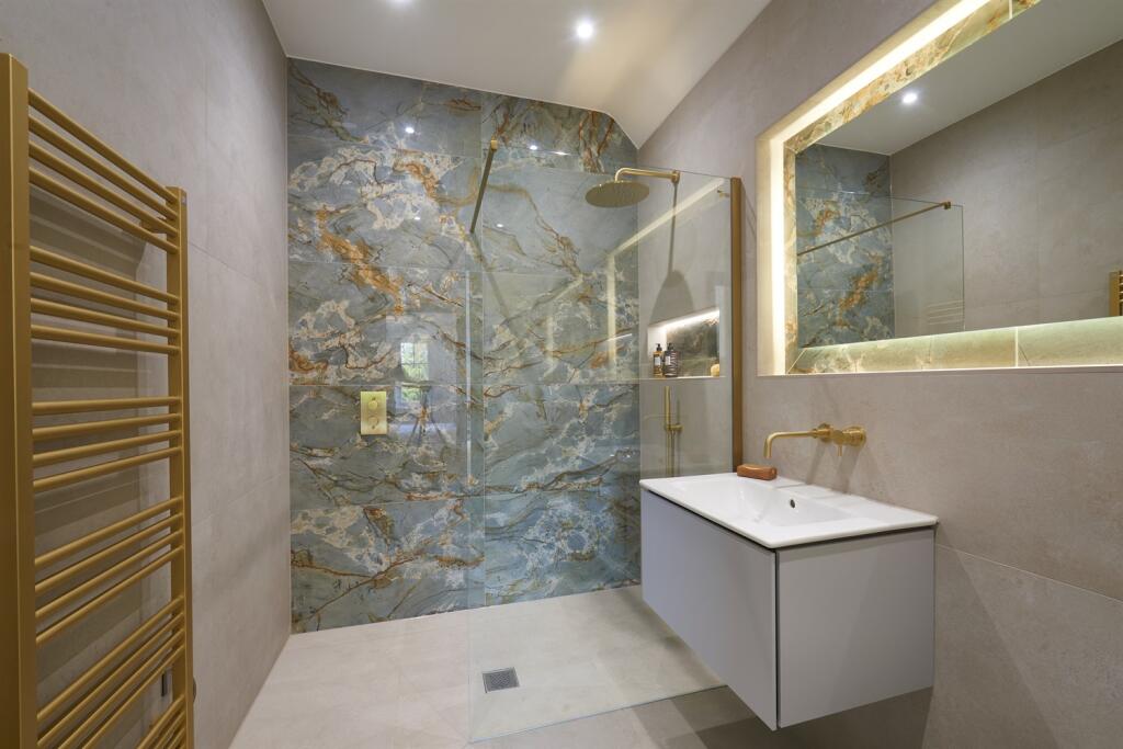 5 bedroom detached house for sale in Hale Road, Hale, WA15